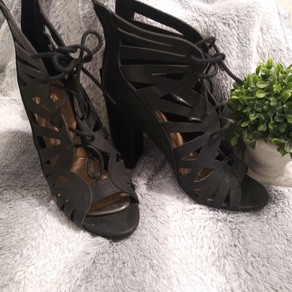 Black strappy heels size 8.5